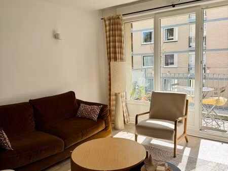 appartement t3 avec balcons la madeleine