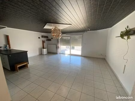 appartement 3 pièces mothern