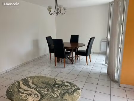 4 pieces proche chu et espace européen