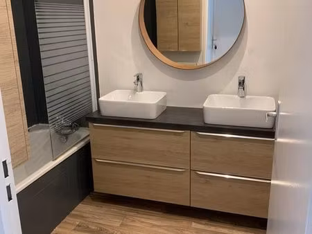 a louer t2 meuble pau 51 m² dispo 01/05