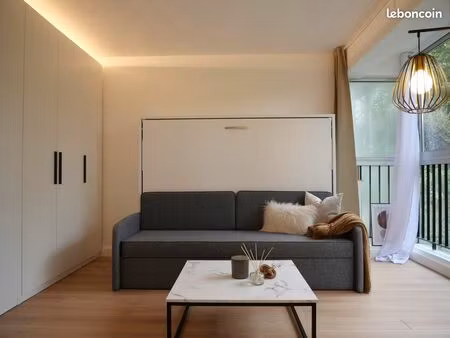 à louer - charmant studio meublé entièrement rénové