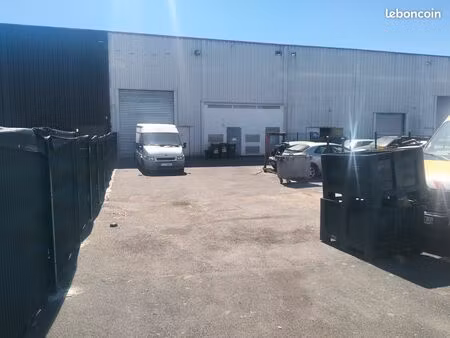 local d activités / entrepôt 370m2