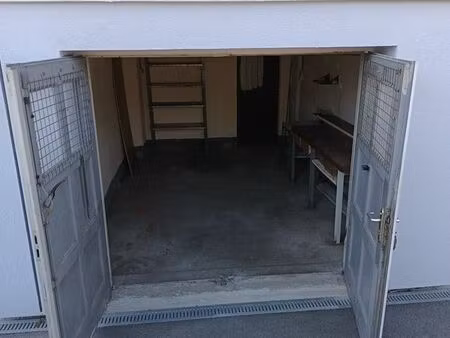 garage à louer