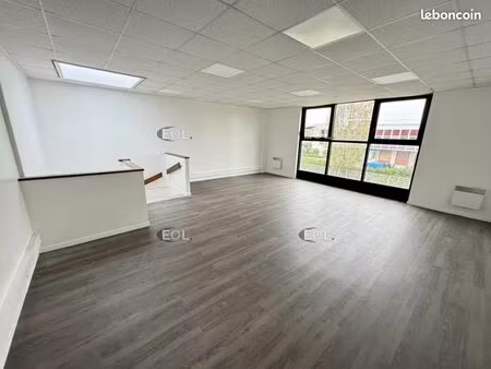 local d'activité 432 m²