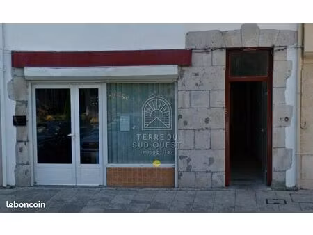 local commercial 99 m²