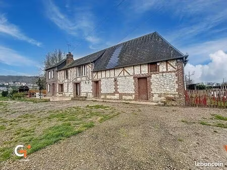maison 5 pièces 136 m²