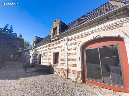 maison 9 pièces 146 m²