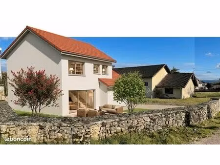 maison 4 pièces 101 m²