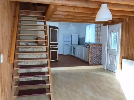 maisonnette avec extérieur