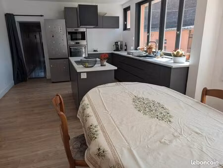 maison 6 pièces 136 m2