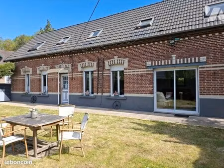 maison 7 pièces 126 m²
