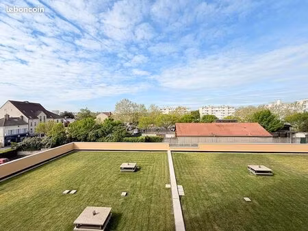 appartement 2 pièces 59 m²