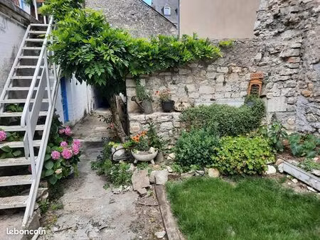 immeuble 4 pièces 90 m²