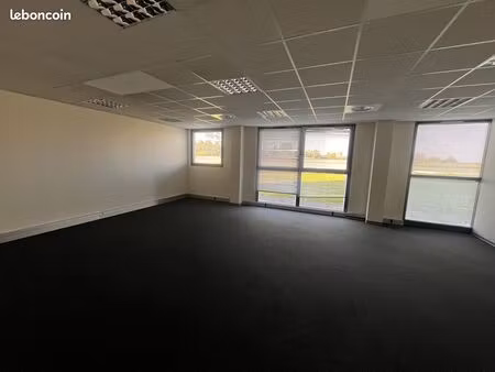 bureaux 138 m² entzheim