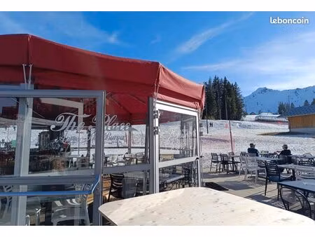 fond commerce snack burger après ski bar