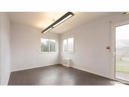 locaux professionnels 208m² 5 minutes de dax 13.7% renta brut