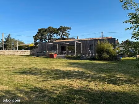 propriété 6 pièces 173 m²