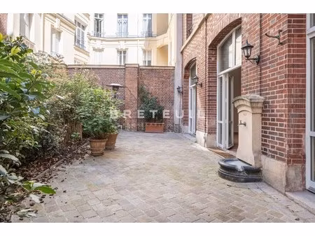 maison de luxe à vendre dans le quartier ecole militaire