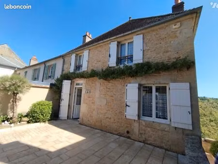 maison 3 pièces 92 m²
