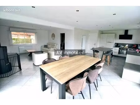 maison 6 pièces 128 m²