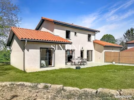 maison 5 pièces 113 m²