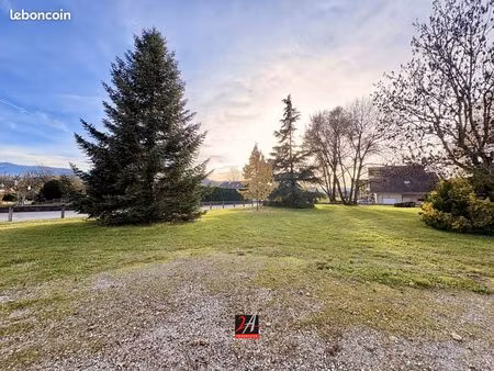 terrain 575 m² alby-sur-chéran