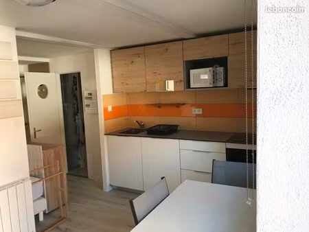 location studio meublé - tout compris