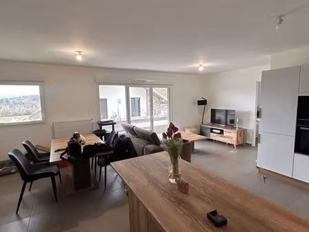 t3 récent + terrasse / brs / proche genève