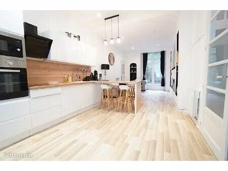 superbe duplex de 133 m² au centre du mans