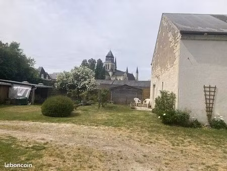 location t2 à l'année