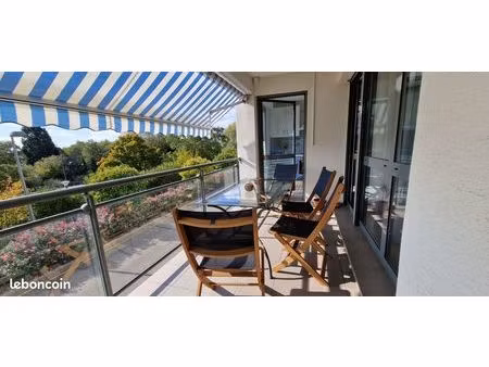 appartement meublé eaux-vives