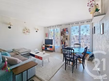 appartement 4 pièces 69 m²