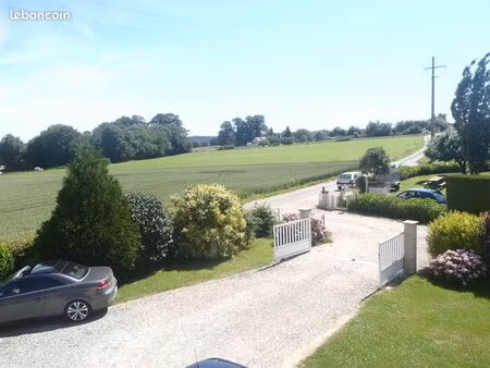 studio meuble 27m²avec terrasse cc