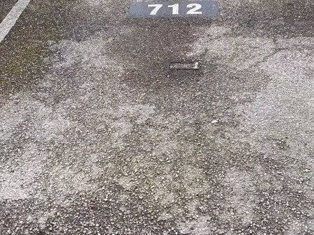 res. la goelette emplacement parking