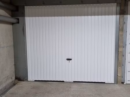 box à vendre à torcy