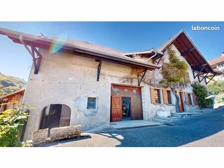 ferme 5 pièces 463 m²