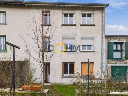 maison de village 11 pièces 209 m²