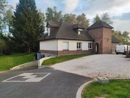 maison 200 m² – 4 ch – terrain 3300 m² – sous-sol complet – sans vis-à-vis 415 000
