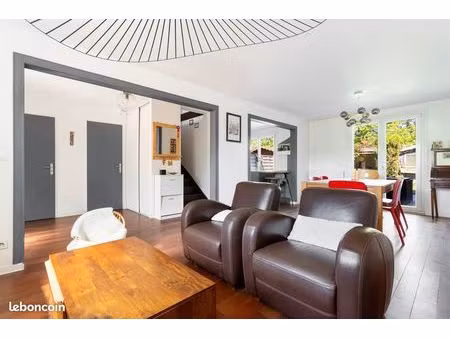 maison 5 pièces 100 m²