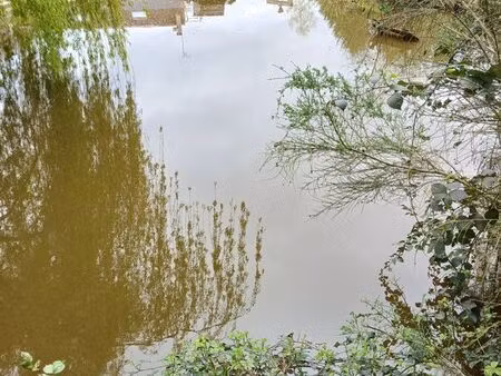 longère 120 m2  6 pièces  terrain 1 ha