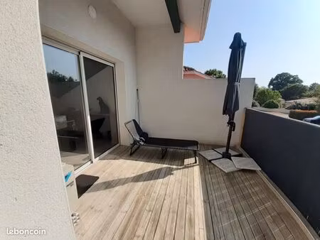 location à l'année appartement t3 60m2