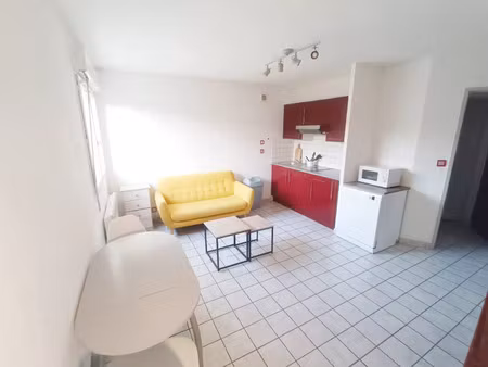 location appartement 2 pièces 40 m² à amiens (80000)