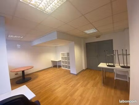 bureau 25 m² vieux-lille