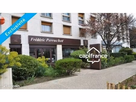 local commercial 485 m²
