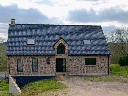 maison individuelle nouvellement bâti