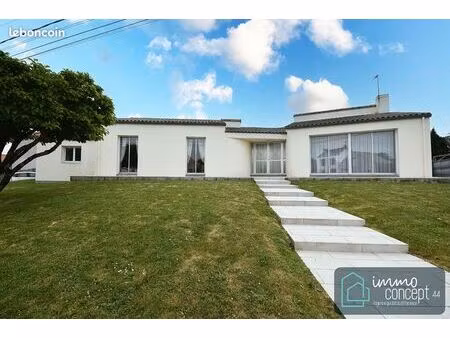 maison 5 pièces 167 m²