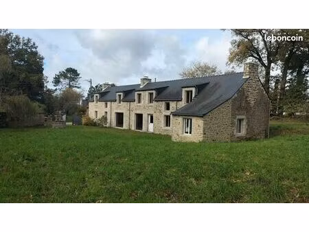 longère 277 m² locqueltas