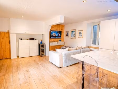 maison rénovée + dépendance habitable – terrain 1000m²