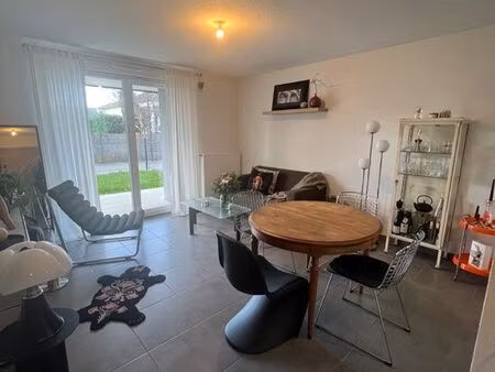 2 pièces 45 m² avec terrasse  jardin et parking – habsheim