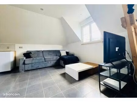 appartement 1 pièces au bord de marne